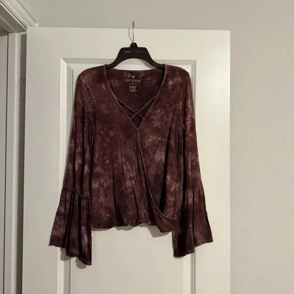 AMERICAN EAGLE LONG SLEEVE BLOUSE SIZE SMALL